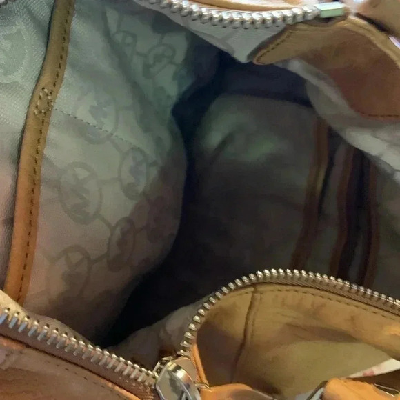 Micheal Kors Light Brown Ladies Shoulder Purse - Picture 10 of 10